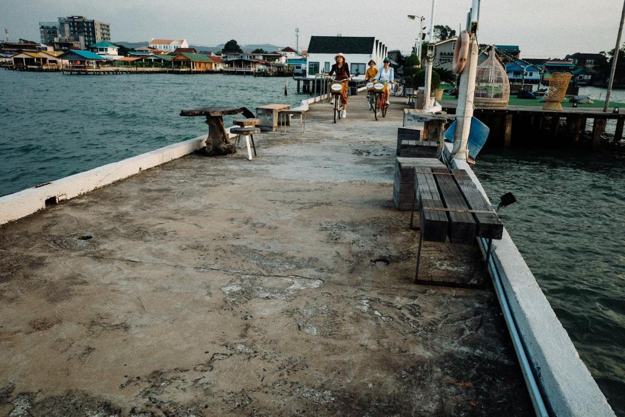 Hotel Baan Tah On The Sea Bang Sare Zewnętrze zdjęcie