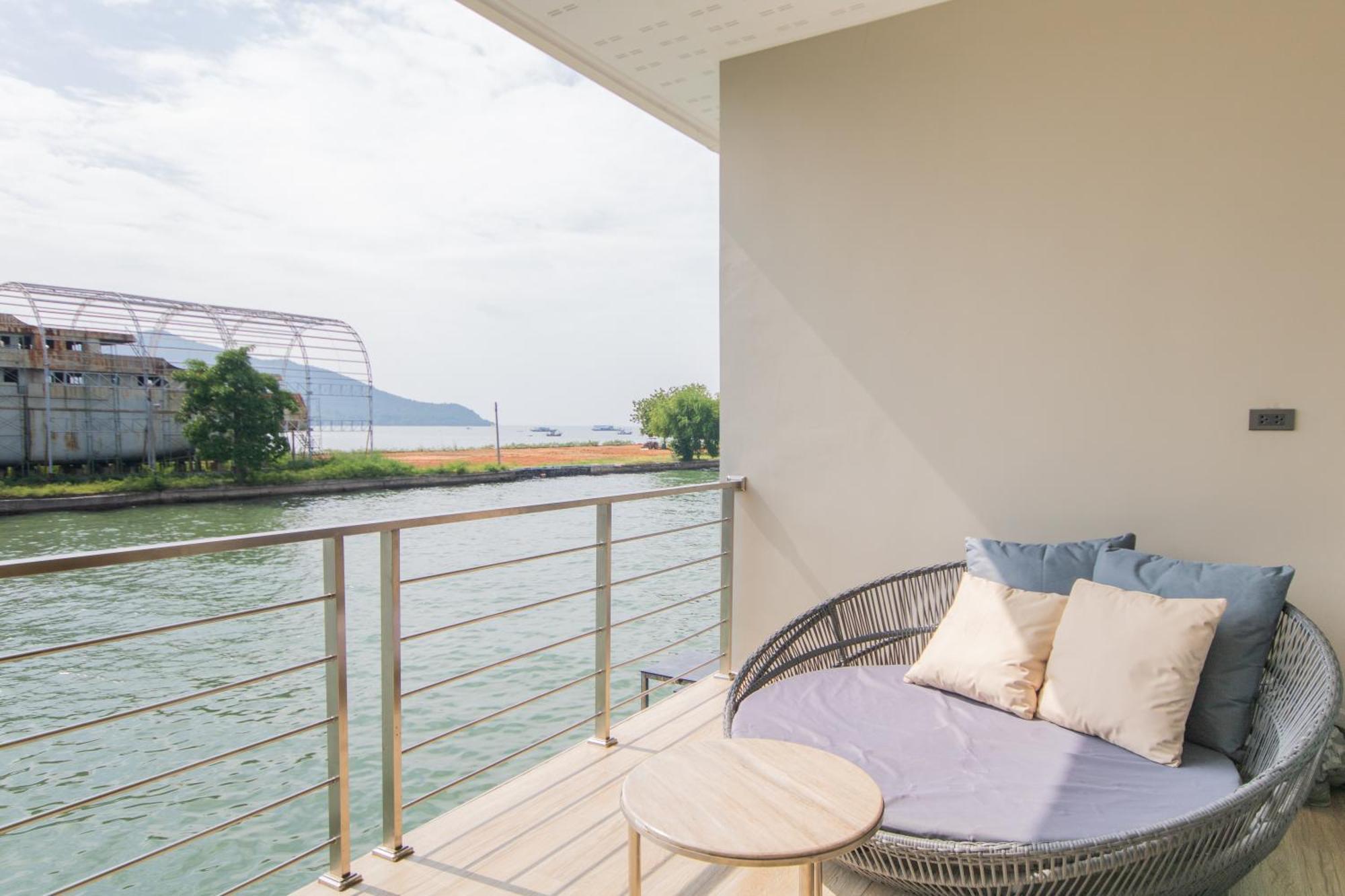 Hotel Baan Tah On The Sea Bang Sare Zewnętrze zdjęcie